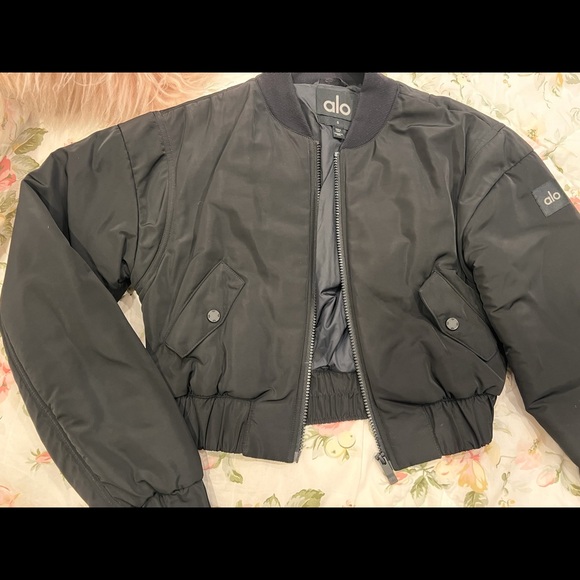 ALO black cropped breakline bomber jacket coat size small - Picture 1 of 5